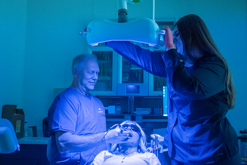 Dr. Bell and Staff in procedure