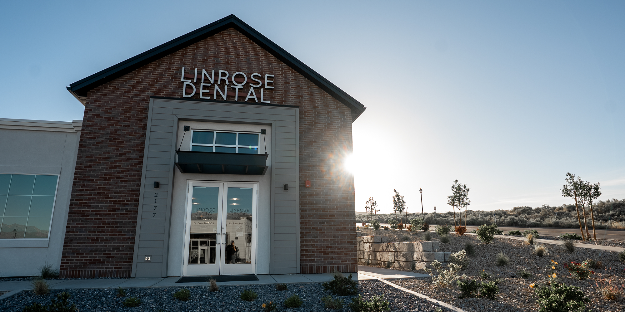 Exterior of the Linrose Dental office